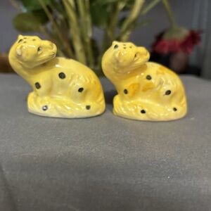 Vintage Made In Japan Yellow Spotted Leopards Salt and Pepper Shaker